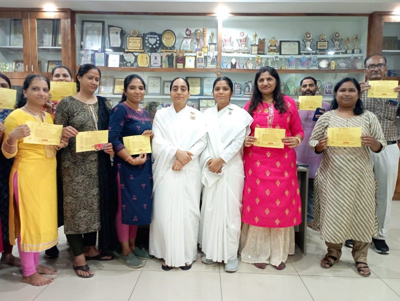 Talk With Teacher Staff_2024