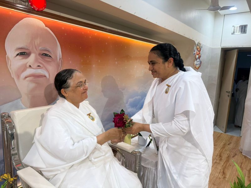 ગીતા નો સાર લાવસે સ્વર્ણિમ સંસાર