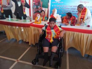 Narayan seva_Disable people 3
